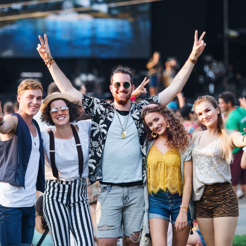 group-of-young-friends-at-summer-festival-.jpg group-of-young-friends-at-summer-festival-.jpg